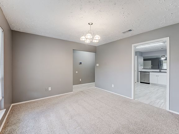 3rd image of 18047 Forest Cedars Dr