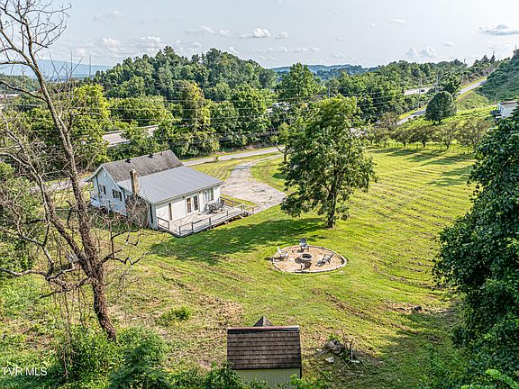 3rd image of 9025 Nininger Rd