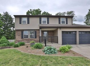 136 Country View Dr, Harrison, OH 45030