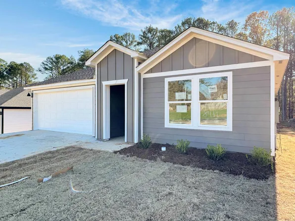 8411 Oxford Valley Dr, Mabelvale, AR 72103