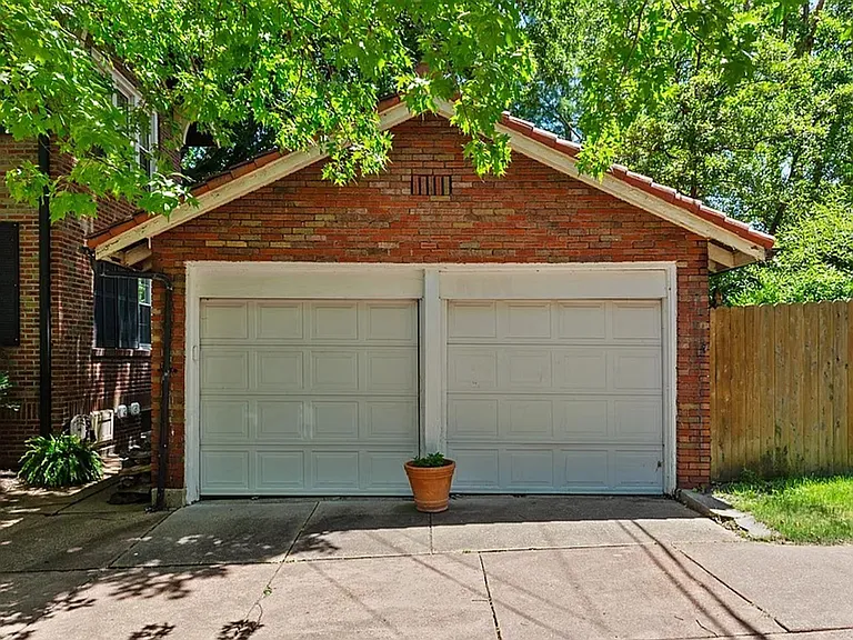 830 Purdue Ave — Photo 20
