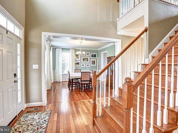 4th image of 1312 Hope Farm Ct