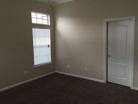4th image of 5518 Village Pond Cir