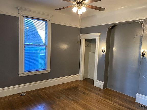 5th image of 326 Capitol St #326