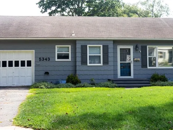 5343 Briar St, Roeland Park, KS 66205