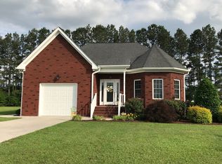 131 Dry Pond Meadow Ln, Mount Olive, NC 28365