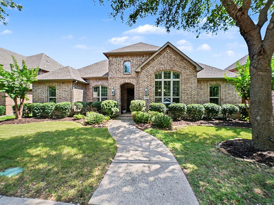 1st image of 13635 Clifton Dr