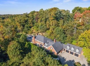 604 Twin Pine Rd, Pittsburgh, PA 15215