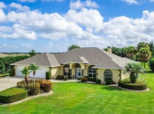631 Sunset Pointe Dr, Lake Placid, FL 33852