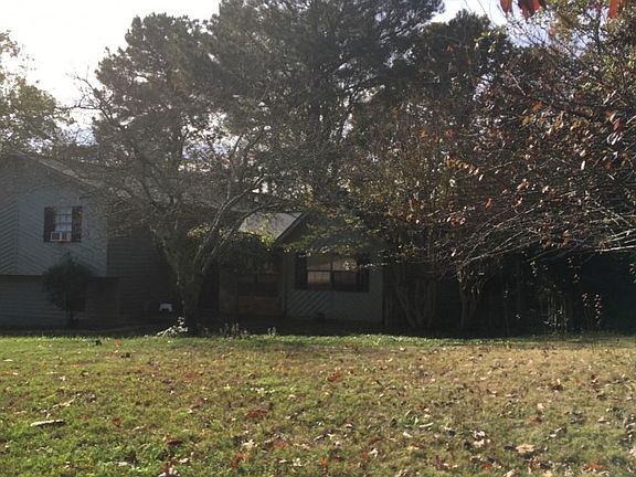 3rd image of 1904 Marsh Creek Dr