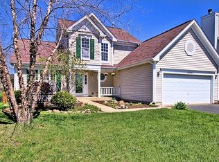 2046 Pointe Blvd, Aurora, IL 60504