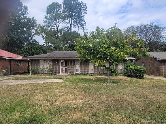 2nd image of 2556 Westwood Dr