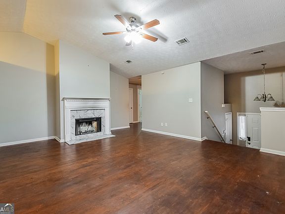 2nd image of 4481 Latchwood Dr