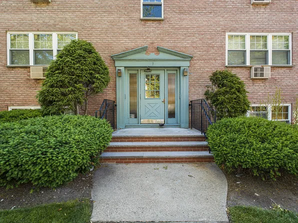 138 Clinton Pl APT 1B, Hackensack, NJ 07601