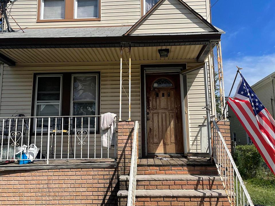 2nd image of 437 Morningstar Rd