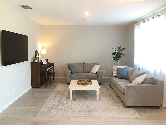 3rd image of 3128 Le Bourget Ln
