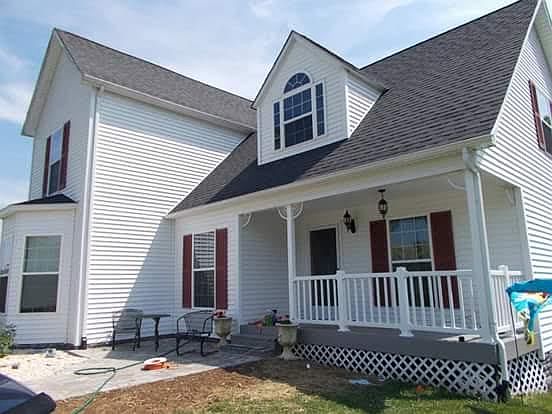 1st image of 946 Eanes Rd NE