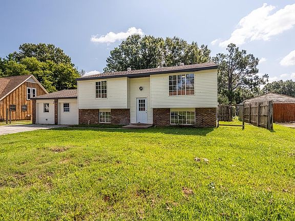 2nd image of 2804 Gailwood Dr