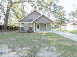 398 S Macon St, Ludowici, GA 31316