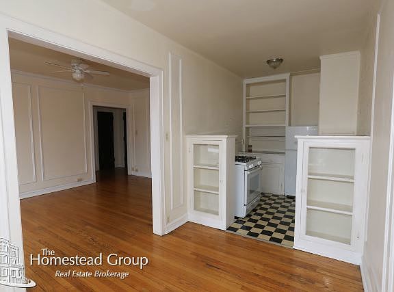 5th image of 1211 W Elmdale Avenue # 3d Fl 3rd