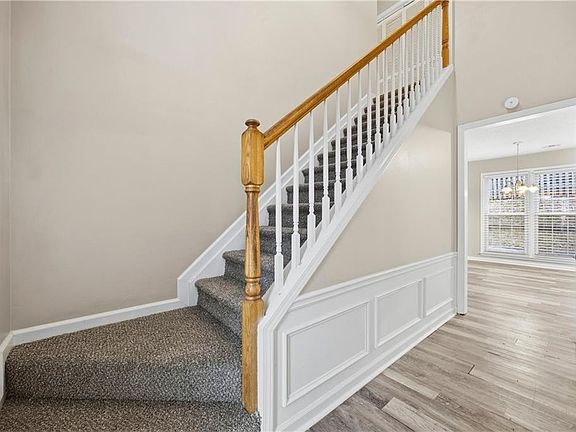 2nd image of 510 Weatherend Ct