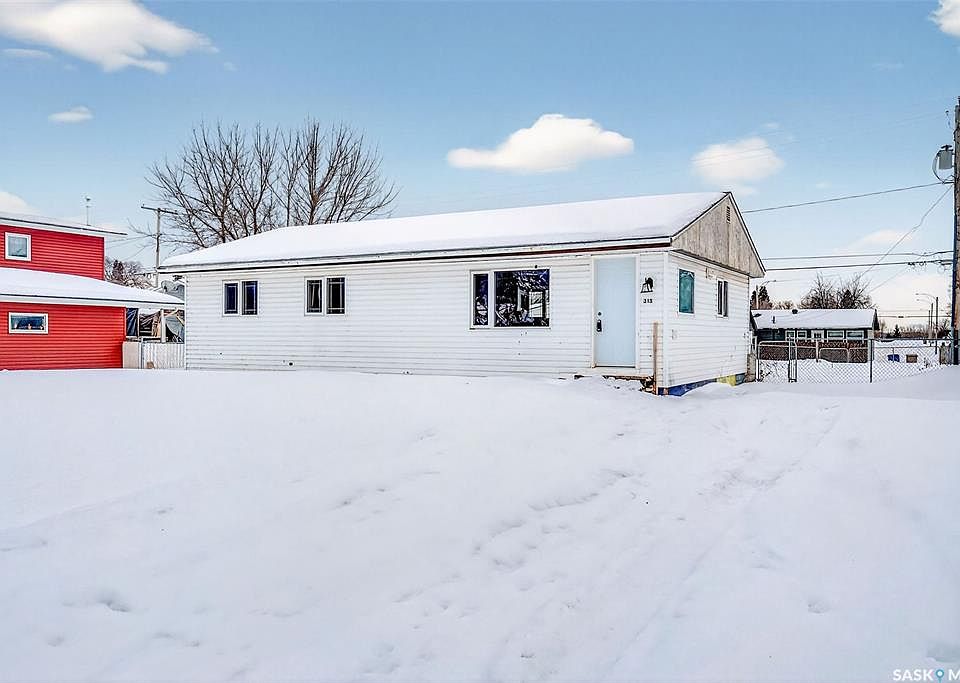 1st image of 313 3rd AVENUE E