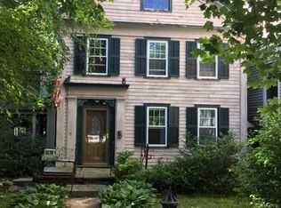 15 Main St, Chester, MA 01011