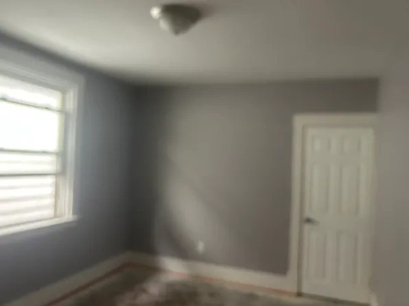 76 Estella Ave Floor 2, Pittsburgh, PA 15211