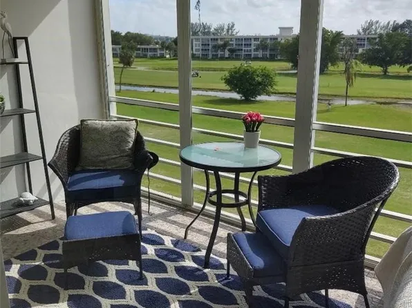 2691 S Course Dr APT 409, Pompano Beach, FL 33069