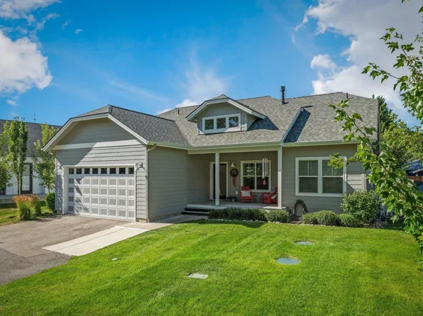 415 Becker Ln, Dover, ID 83825