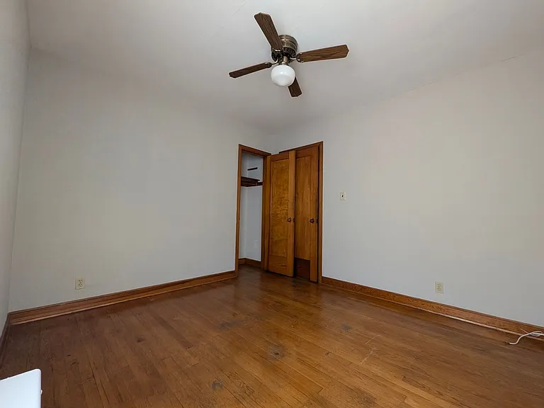 5515-5519 W Martin Dr — Photo 30