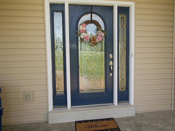 3rd image of 101 Brook Hill Ln