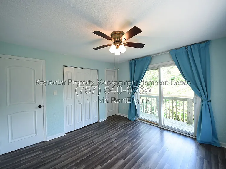9716 7th Bay St #301 — Photo 17