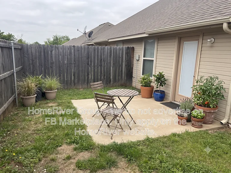 11208 Coachmans Rd — Photo 10