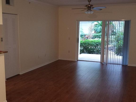 5th image of 4107 Tuscany Way