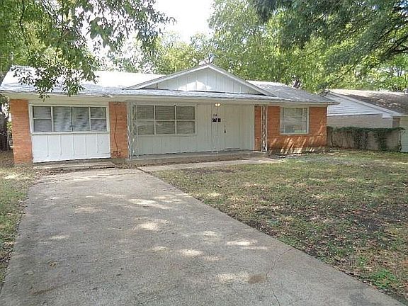 2nd image of 6918 Coleshire Dr