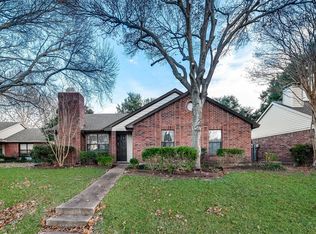108 Rustic Ridge Dr, Garland, TX 75040