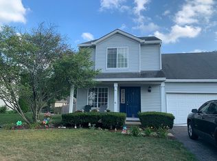 1330 Cottonwood Dr, Aurora, IL 60506