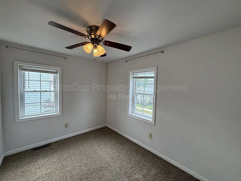 1115 Winchester St #A-K5 — Photo 13