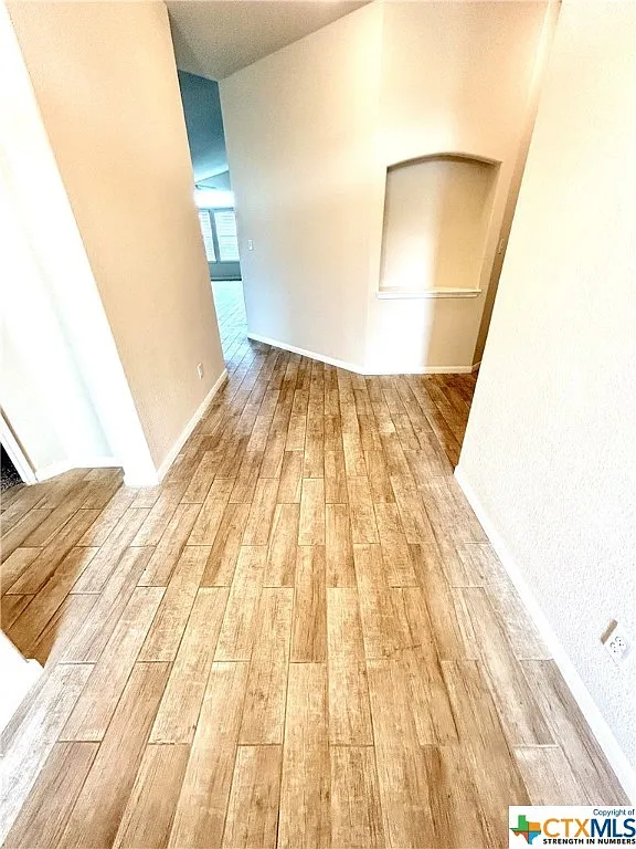 4 bed, 1888 sqft, $1,850 — Photo 4