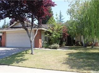 9255 Whittemore Dr, Elk Grove, CA 95624