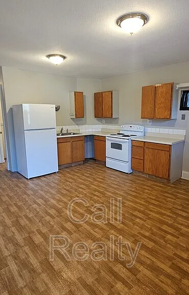 1504 S Latawah St — Photo 5