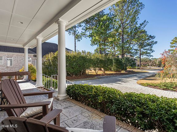 3rd image of 8928 Woodcreek Circle