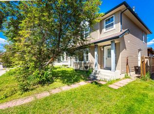 177 S Taralea Grn NE, Calgary, AB T3J 4Y4