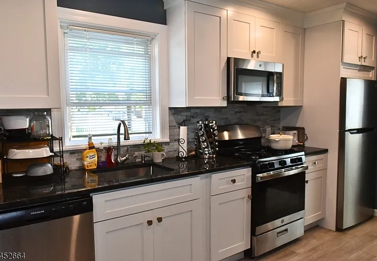 139 Ray St #1 — Photo 3