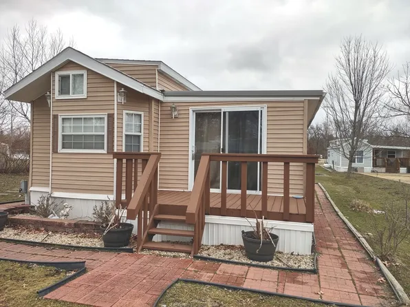 5/396 Woodhaven Lakes, Sublette, IL 61367