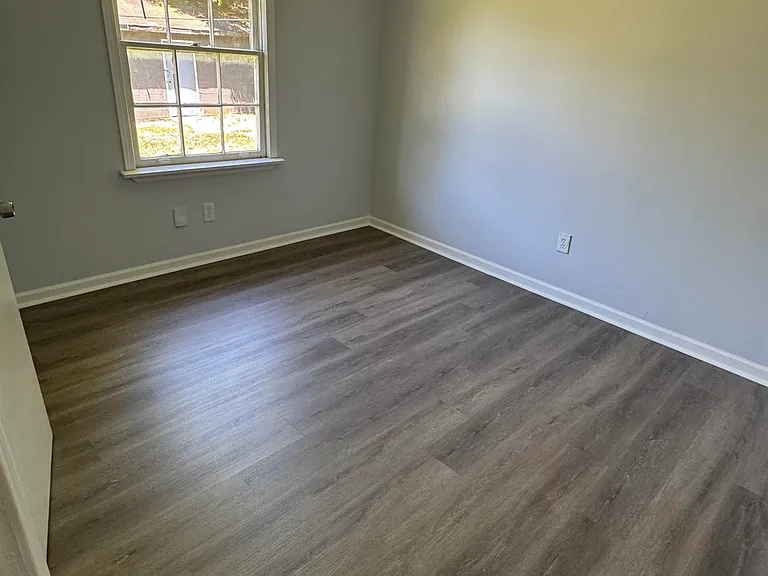 2601 Blue Spring Rd NW — Photo 9
