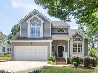 402 Palace Grn, Cary, NC 27518