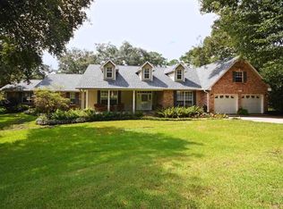 7724 Lakeside Dr, Milton, FL 32583