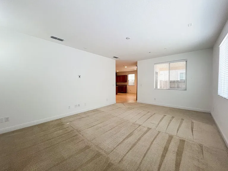 8428 Amber Valley Ln — Photo 9